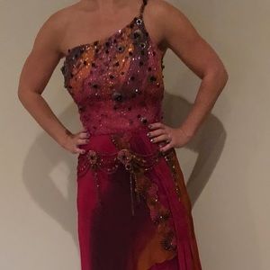 Alberto Makali 2 piece formal gown